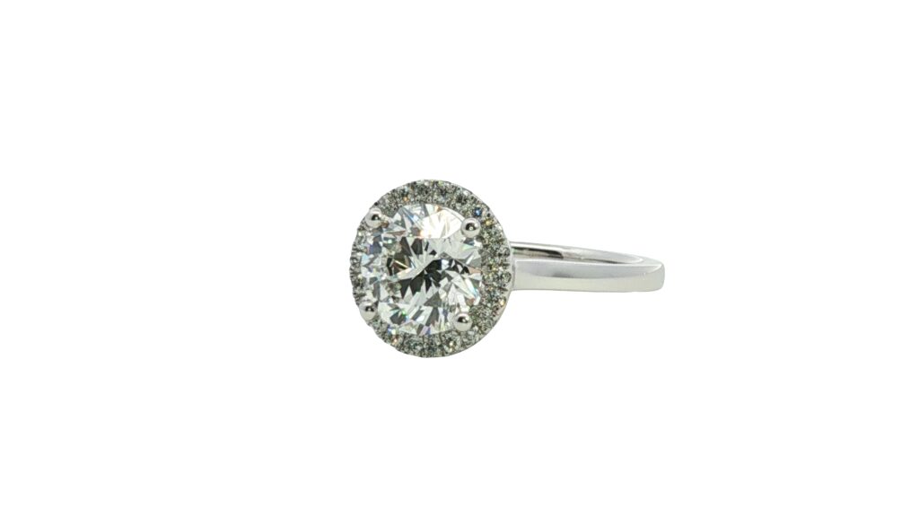 Round Halo Cluster Ring 1.73ct