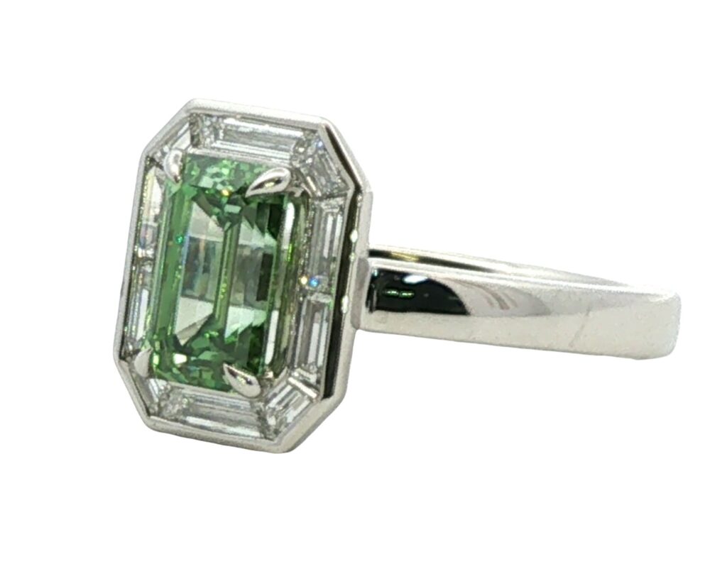 Vivid Fancy Green